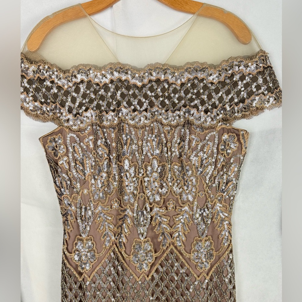 Tadashi Shoji Hawley Sequin Embroidered Gown in copper/rose color Size 10 - Picture 6 of 10